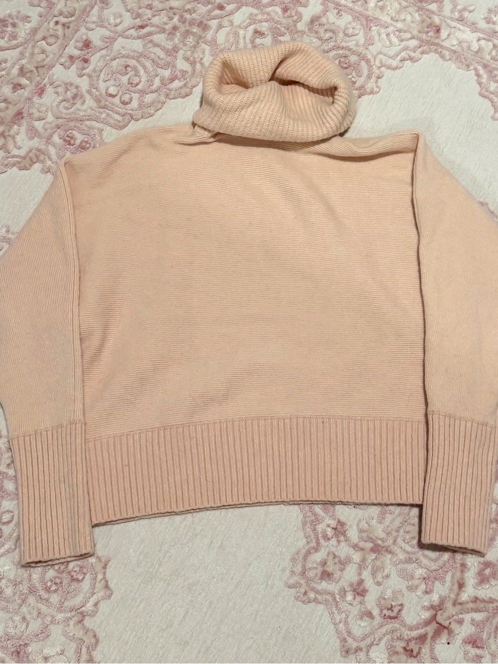 Vintage Banana Republic Pale Pink Turtleneck Sweater